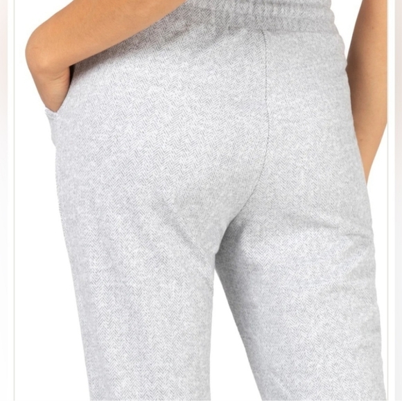 Grey And White Pants - Picture 2 of 8